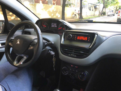 Peugeot 208 1.5 Allure 2013