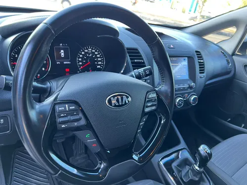 Kia Forte 2.0 Ex Mt