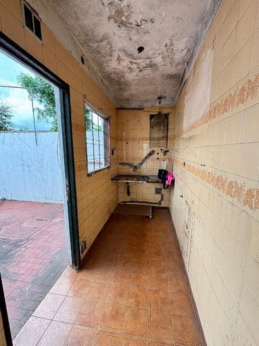 Departamento Tipo Casa En Venta Con Permuta En Quilmes Oeste