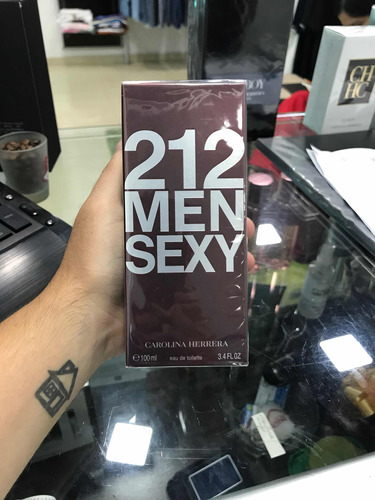 Carolina Herrera 212 Sexy Men Edt 100ml