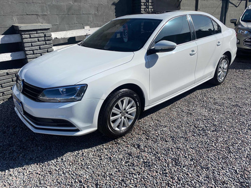 Volkswagen Vento 2.0 Advance 115cv Summer Package