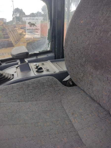 Imagem 8 de 12 de Pa Carregadeira Komatsu Wa 320-5 2012