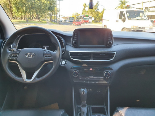 Hyundai Tucson Sunroof Año 2020 Color Blanco As Automobili