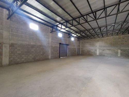 Imagen 18 de 30 de Galpón En Venta De 521m2 Ubicado En Huerta Grande