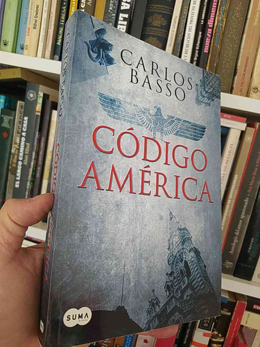 Código América  Carlos Basso Ed. Suma Formato Grande Solo Or