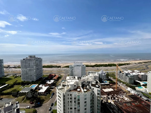 Venta Apartamento 3 Dormitorios. Playa Brava, Punta Del Este