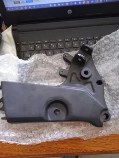 Base De Estribo Delantero Izquierdo/derecho Yamaha Fz 16...