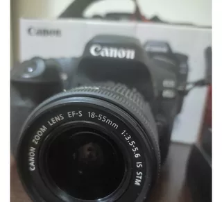 Canon Eos 80d + Lente 18-55mm + 2 Baterias
