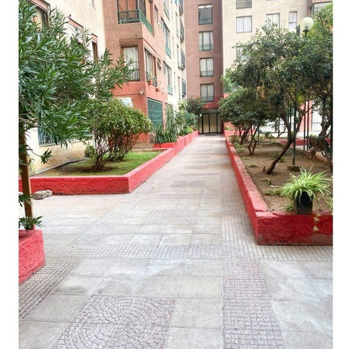 Arriendo Dpto A 3 Cuadras Del Metro En Barrio Patrimonial