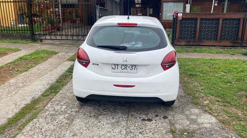 Peugeot 208 Active Pack 1.6 Hdi 92hp