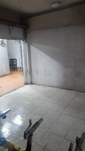 Imagen 4 de 17 de Hotel Licoreria Tasca Abasto Carniceria Todo En Uno.