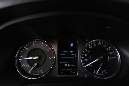 Toyota Hilux Pick-up 2.8 Cd Srv 204cv 4x4 At Frontier Amarok