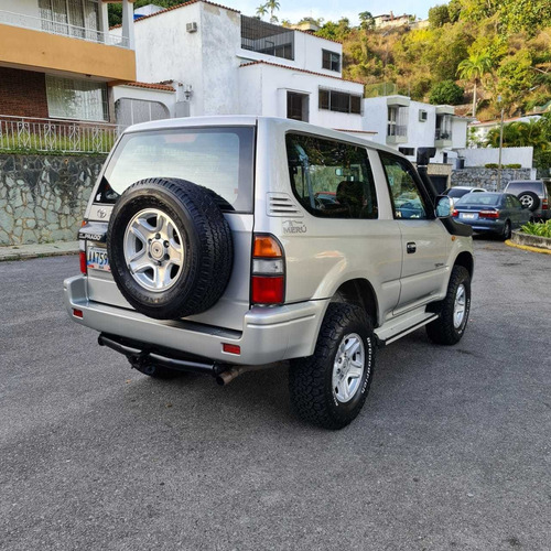 Imagen 4 de 11 de Toyota Meru
