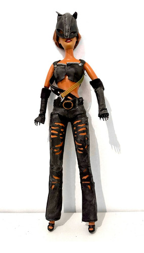 Barbie Mulher Gato - Cat Woman - Batman Sem A Caixa (Usado)