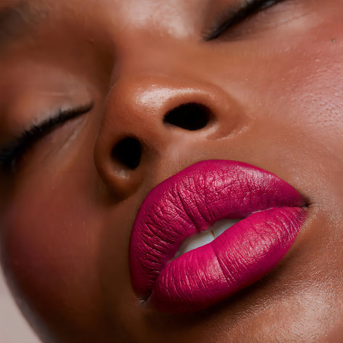 Labial Patrick Major Headlines Matte Suede Shes Hard To Get Color Vibrant Pink