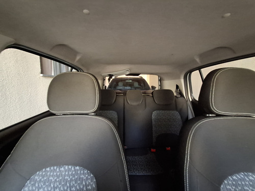 Fiat Uno 1.0 Attractive Flex 5p