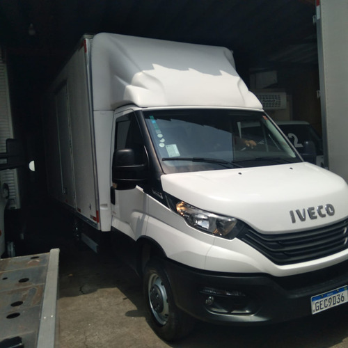Iveco Daily 35160 2023 Baú Grande Completa 2 Rodas Alumínio