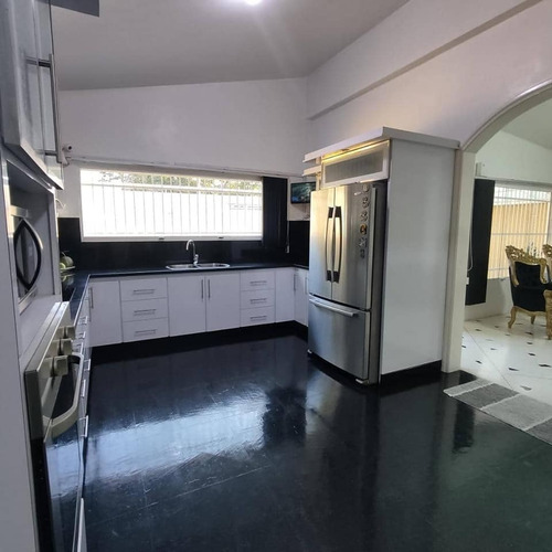 Imagen 4 de 15 de Venta Casa Urb. Trigal Centro, Valencia