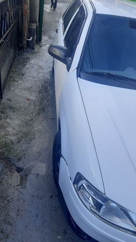 Imagem 4 de 8 de Volkswagen Gol 2009 1.0 Total Flex 5p