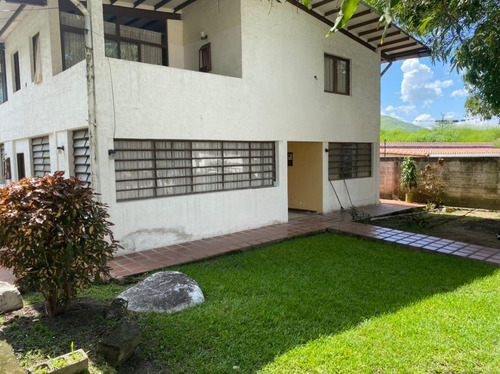 Imagen 14 de 20 de Casa Quinta En Carretera Nacional Maracay- Choroni