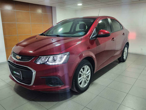 Imagen 1 de 10 de Chevrolet Sonic 2017 4p Lt L4/1.6 Man
