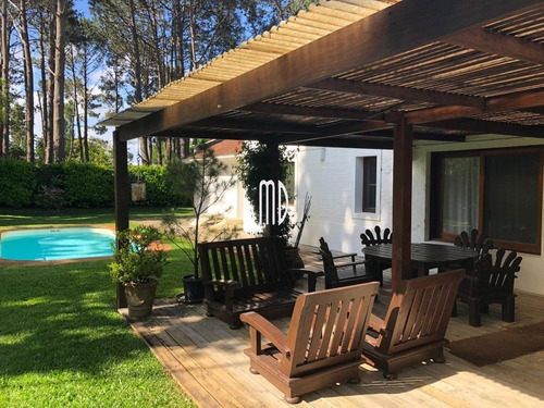 Imagen 12 de 30 de Casa En Laguna Blanca, Muy Buenas Comodidades, Seguridad.- Ref: 6080