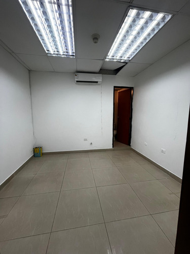 Oficina En Barrio Obrero En Venta