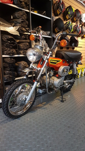 Imagen 9 de 15 de Honda Dax St 90 Permuto Qr Motors