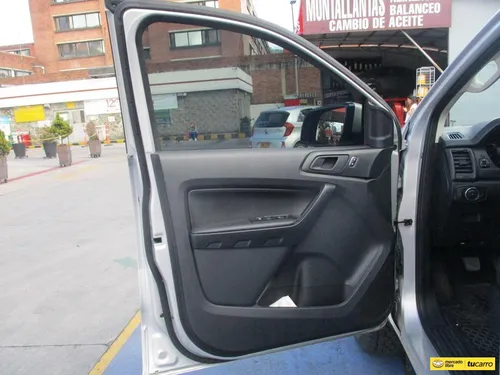 Ford Ranger Xls 4x4 3200cc At Aa