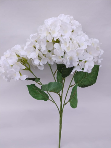 Buquê Hortencia Hortensia Branca Artificial C 5 Cachos Flor | Parcelamento  sem juros