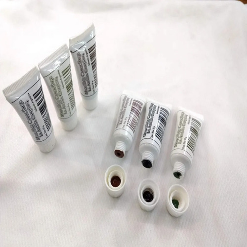 Imagen 2 de 2 de Crema De Enmascaramiento Militar - Pomitos Precio X 3 Colore