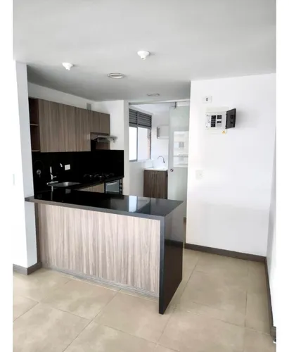 87m2 Apartamento En El Poblado