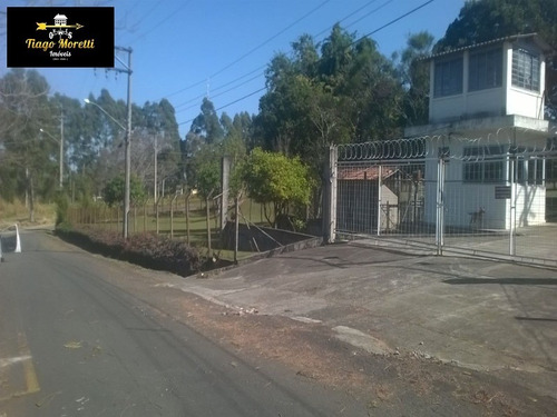 Imagem 2 de 30 de Excelentes Galpões Industriais Com Amplo Estacionamento E Entrada E Patio Para Caminhões - Gl00001 - 32540506
