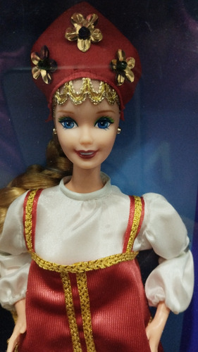 Barbie Russian (Usado)
