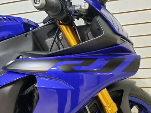 Yamaha Yzf R1