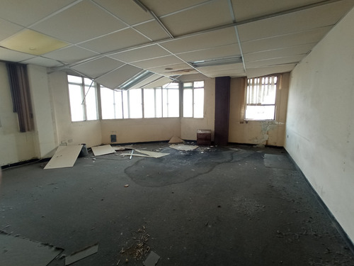 Imagen 5 de 9 de Oficina En Alquiler Centro De Caracas 23-18918 Lr 04122183486