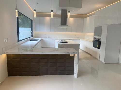 Imagen 6 de 26 de * Casa En Venta En Lagos Del Sol Cancun