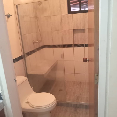 Imagen 16 de 16 de Res Papiros, Mañongo,con Terraza Cod 10347 Yackeline Tovar 04145831984