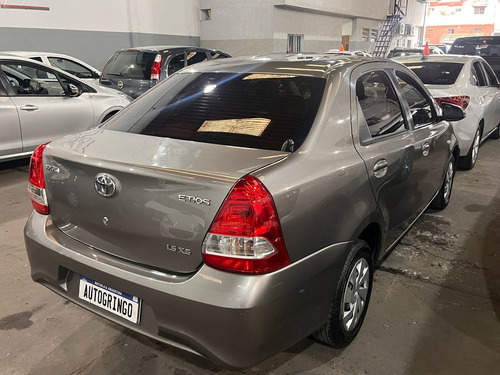 Toyota Etios 1.5 Xs