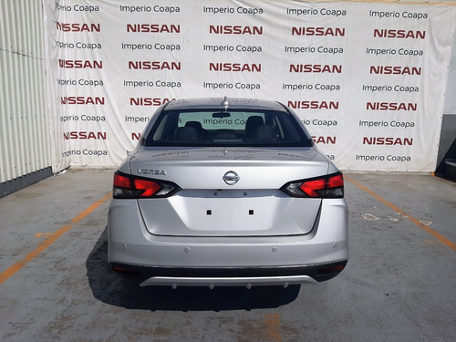 Nissan Versa Platinum Cvt