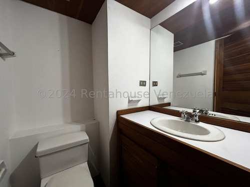 Carla Gonzalez Apartamento En Alquiler En La Urbanizacion La Castellana Mls #24-28589 Sc