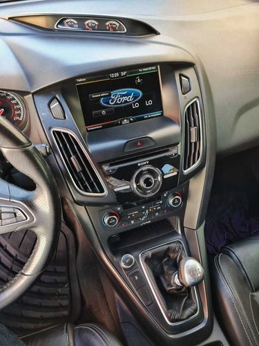 Imagen 8 de 15 de Ford Focus 2015 2.0 St Mt