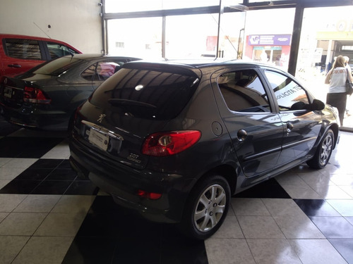 Peugeot 207 Xr 1.4 5p