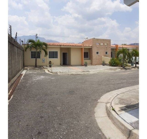 Imagen 3 de 28 de Venta Casa Villas Del Campo San Diego 0412-4860923.