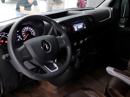 Renault Master 2025 L3h2 16 Lugares Premium