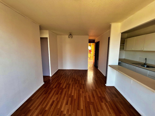 Dpto. En 4to Piso Sin Ascensor, 3 Dorm 1 Baño, Juan Larenas