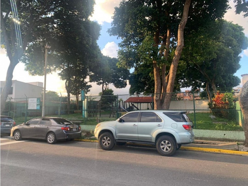 Casa Venta Caracas Terrazas De Club Hipico Inmobiliaria Day 8959