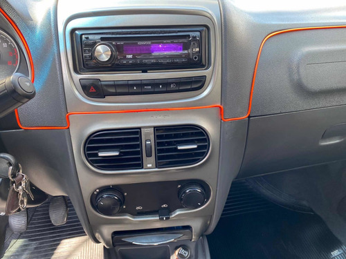 Imagem 8 de 15 de Fiat Strada 2013 1.6 16v Trekking Flex 2p