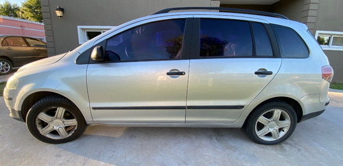 Volkswagen Suran 1.6 Highline