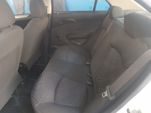 Imagen 8 de 15 de Chevrolet Beat Lt 2018